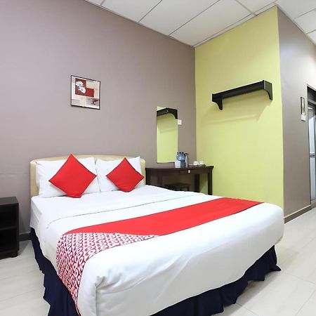 Destiny Riverside Hotel Κότα Μπάρου Εξωτερικό φωτογραφία