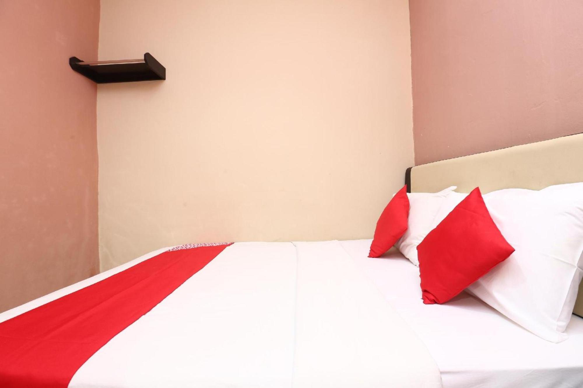 Destiny Riverside Hotel Κότα Μπάρου Εξωτερικό φωτογραφία