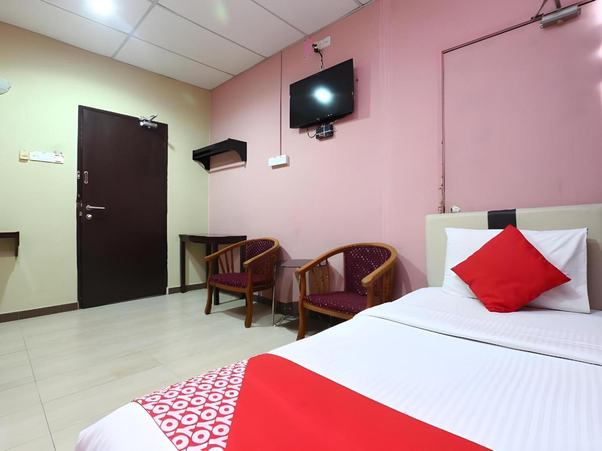 Destiny Riverside Hotel Κότα Μπάρου Εξωτερικό φωτογραφία