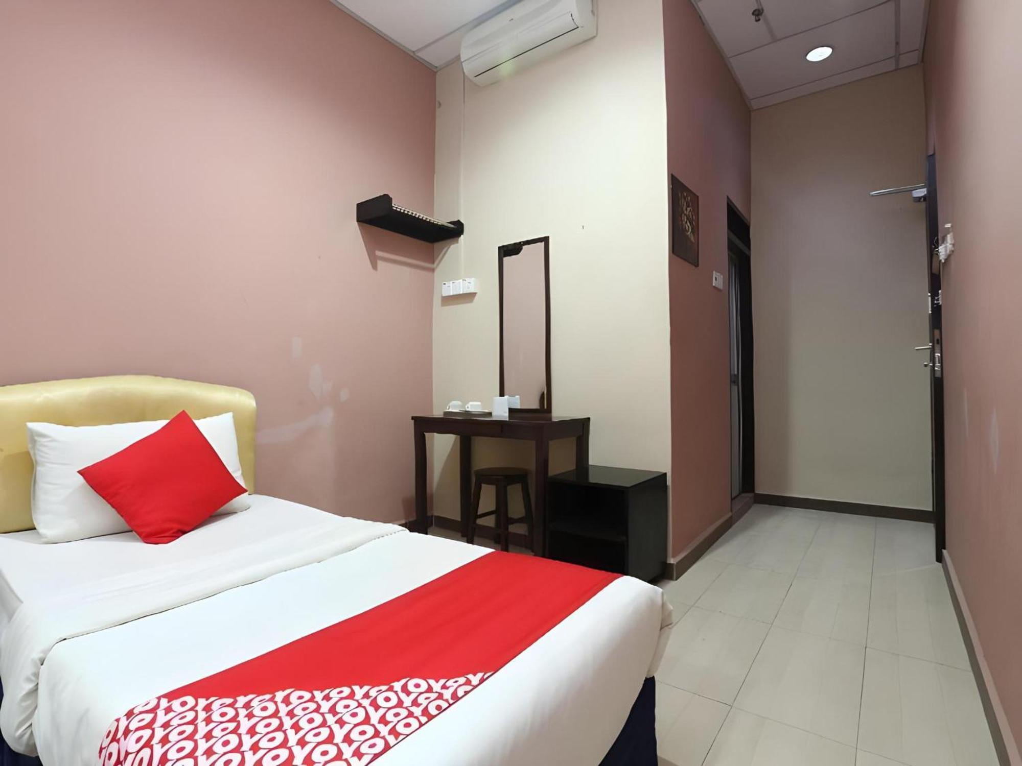 Destiny Riverside Hotel Κότα Μπάρου Εξωτερικό φωτογραφία