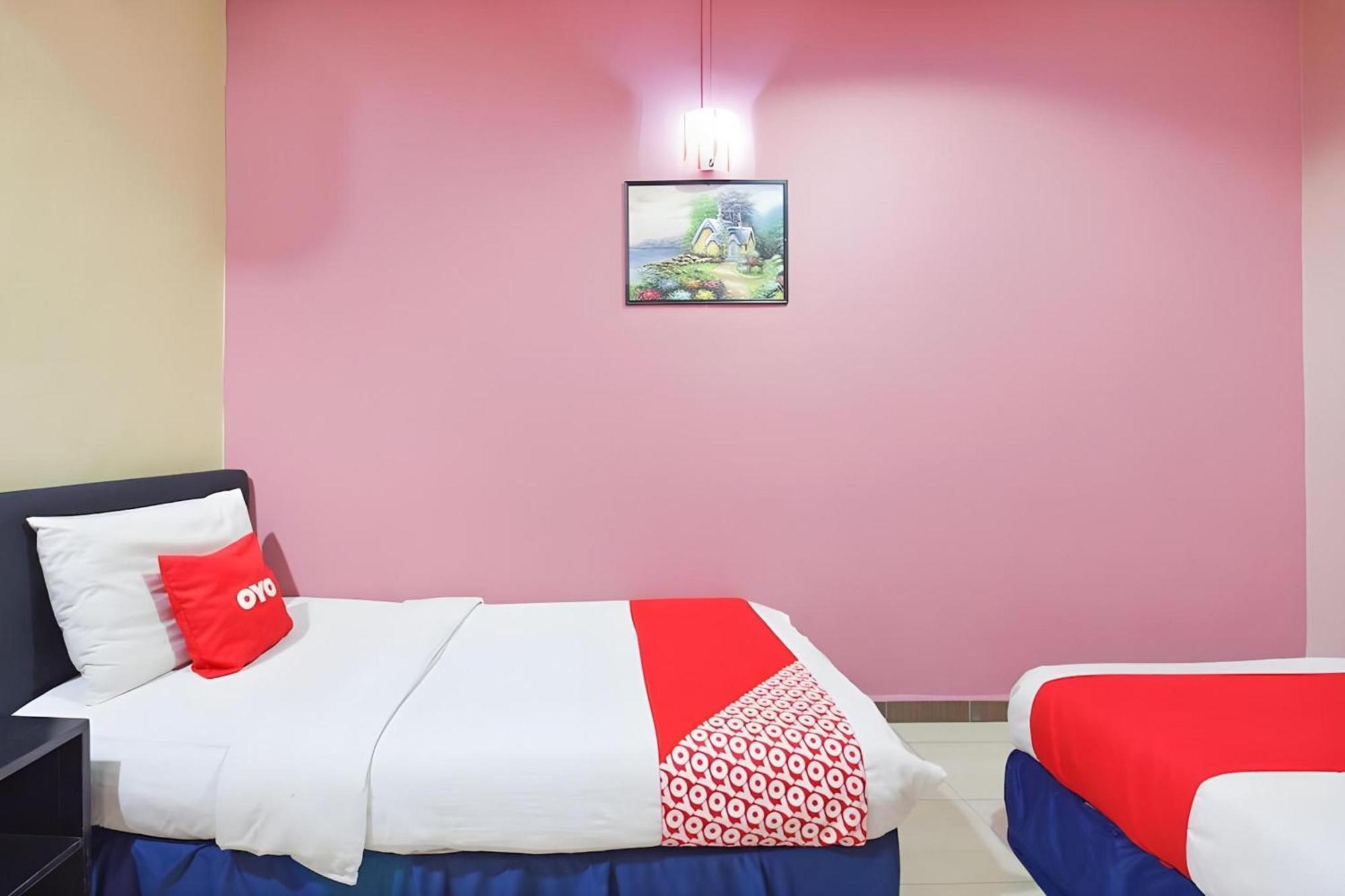 Destiny Riverside Hotel Κότα Μπάρου Εξωτερικό φωτογραφία
