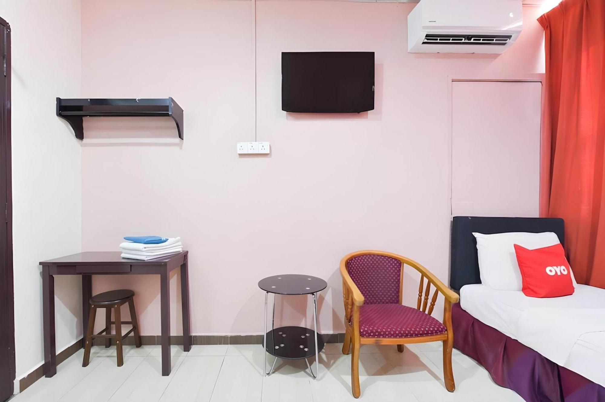 Destiny Riverside Hotel Κότα Μπάρου Εξωτερικό φωτογραφία